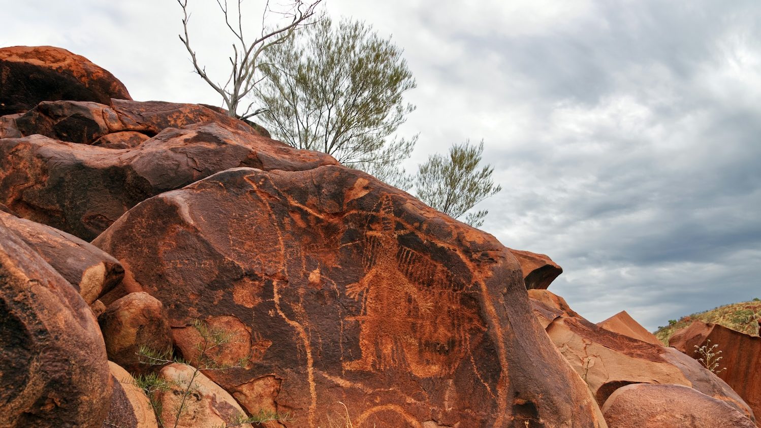 Punda Rock Art; Punda Pool, Coondiner River, Newman, Western Australia, Australia; October 2012