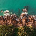 ocean splashing over rocks on the Great ocean road