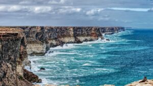 dramatic cliffs and ocean at nullarbor coast